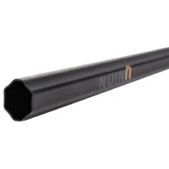 Maverik Union Attack Lacrosse Shaft - '22 Model -Hockey Sale Store maverik lacrosse shaft union attack 22 inset3