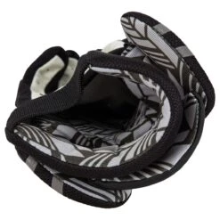 TRUE Cadet Lacrosse Gloves -Hockey Sale Store true lacrosse mens gloves cadet inset3